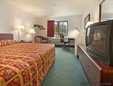 Super 8 By Wyndham Crystal Lake Chambre photo